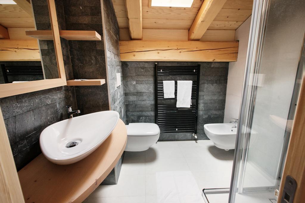 La Marmote Albergo Diffuso Di Paluzza Ronc Bilik gambar