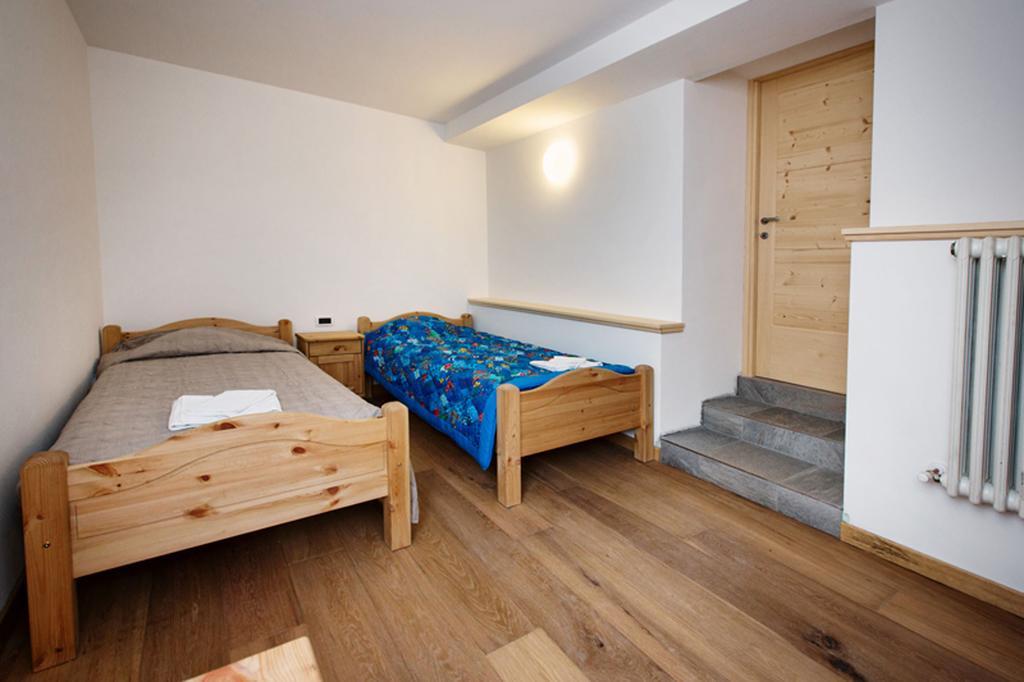 La Marmote Albergo Diffuso Di Paluzza Ronc Bilik gambar